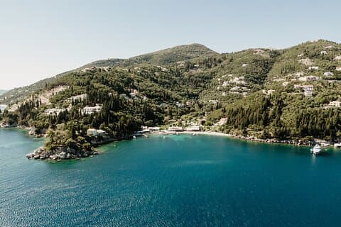Beach to Beach Private Tour Including Swimming