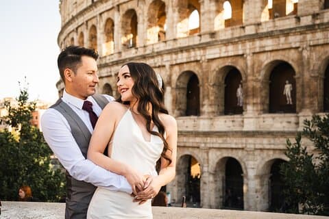 Experiencia única en Roma: sesión de fotos personalizada en el Coliseo