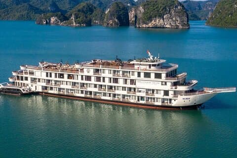 Halong Bay Overnight Cruise fra Hanoi – 5-stjernet Ambassador Cruise
