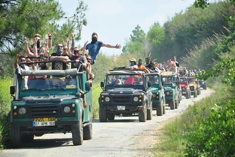 Excursion complète en jeep extrême depuis le côté