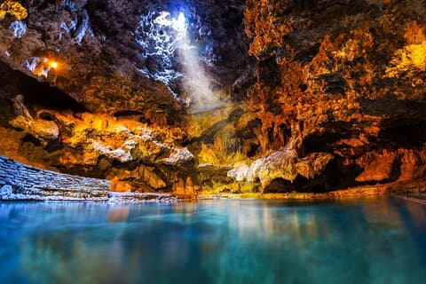 Banff Basin and Town Self-Guided Walking Tour (No Ticket)