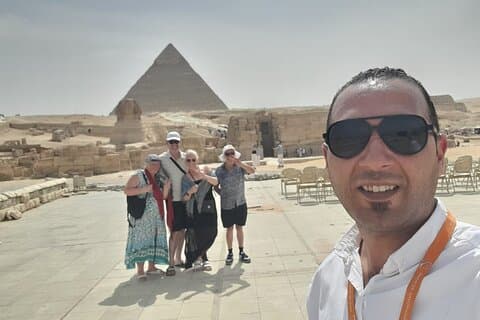 Visite du port ou de l'hôtel d'Alexandrie aux pyramides de Gizeh, Musée égyptien