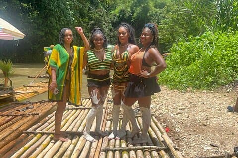 Privé Bamboe Raften activiteit in Jamaica