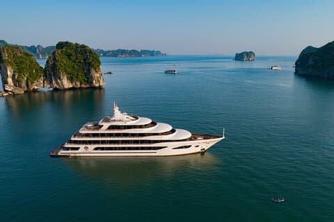 Scarlet Pearl lyxkryssning 2D1N i Halong Bay och Lan Ha Bay