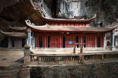 Upptäck Hoa Lu, Trang An, Mua Caves & Bich Dong från Ninh Binh