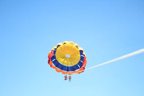 Bali Nusa Dua Combo Parasailing e Snorkeling includono il trasferimento