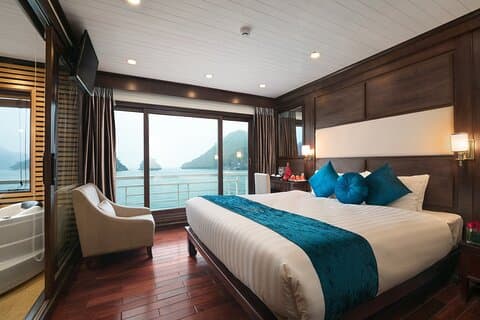 Hanoi till Halong Bay: 2D1N 5 - Stjärnkryssning med privat balkong