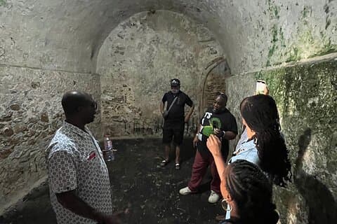 2 Day Private Explore Cape Coast Castle/Kakum National Park