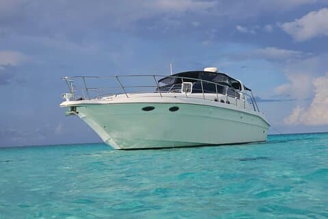 Nauti Dreams privat båtcharter