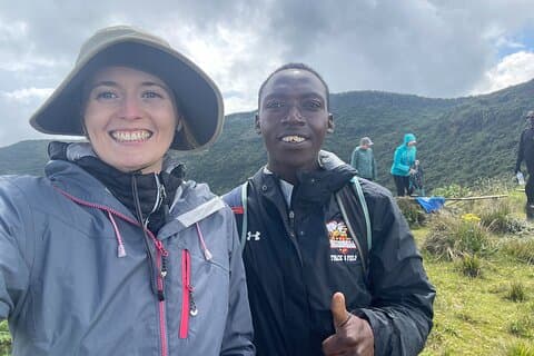 1 dag Bisoke vulkan vandringstur från Kigali med privat 4WD