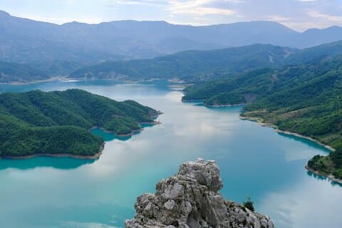 Bovilla See und Aussichtspunkt Wanderung Halbtagesabenteuer von Tirana
