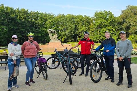 Chopin E-Bike Tour : Descubre el Patrimonio Musical de Varsovia
