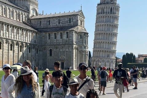 Von Florenz : Halbtagestour durch das berühmte Pisa und den Schiefen Turm