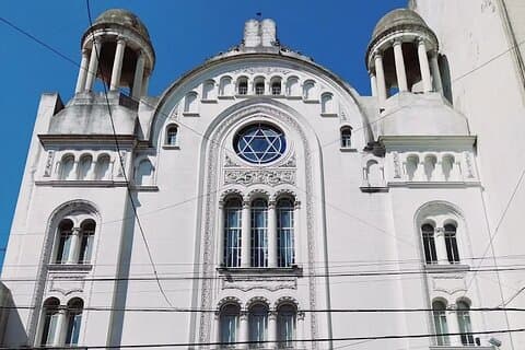Descubra o bairro judeu com um historiador local