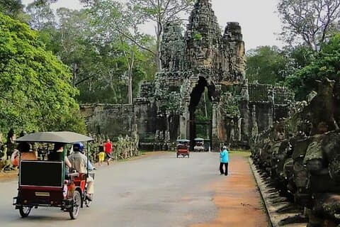 Full Day Angkor Wat with Sunset by Tuk Tuk