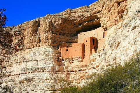 Arizona Tour Meteor Crater, Jerome and Montezuma's Castle