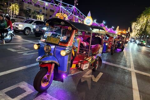 Bangkok: TUK TUK Tour nattliv - privat med Hotel Pick Up