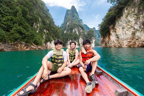 Cheow Lan Lake med Nam Rad Emerald bassengtur fra Khao Lak