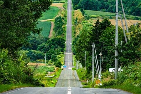 Hokkaido Blumen und Blauer Teich Tour