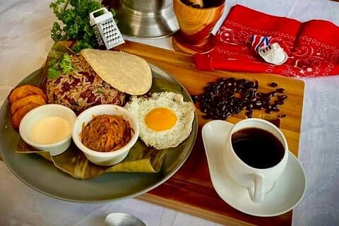 Costa Rican Countryside Food & Culture Tour in Playón