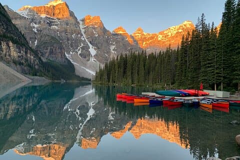 Private Tour Lake Louise & Moraine Lake