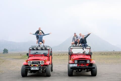 Tour delle cascate del Monte Bromo & Ijen & Madakaripura (3D2N)