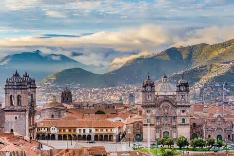 5 Tage Cusco, Machu Picchu, Humantay und Rainbow Mountain Tour