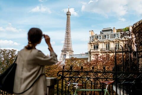 Tour privato della città di Parigi di 4 ore con autista e Guida locale