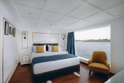 5 Day Nile Cruise From Luxor to Aswan with Abu simble Air Balloon