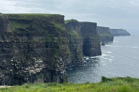 Emerald Isle Guidet tur til Cliffs of Moher & Galway