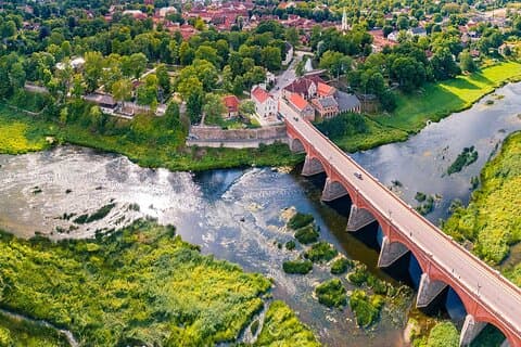 Kuldiga UNESCO Waterfall & Wine Day Tour fra Riga