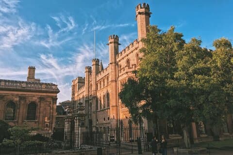 ロンドン発ケンブリッジと大学日帰り旅行