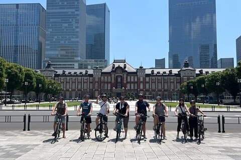 Tokyo Top Highlights 3h Guided Cycling Tour