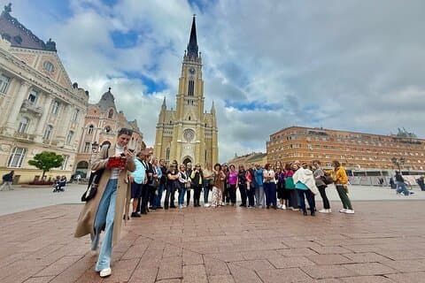 Upptäck Novi Sad Authentic Walking Tour med turkiska Guide