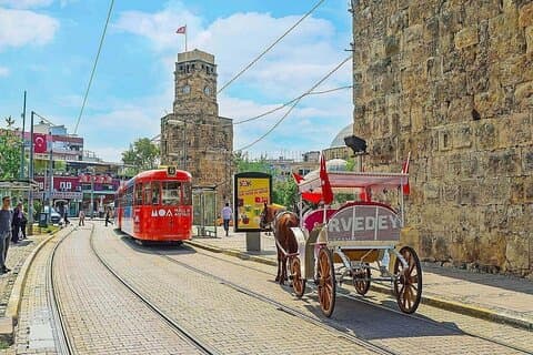 Tour da cidade de Antalya com passeio de barco e cachoeiras de Side