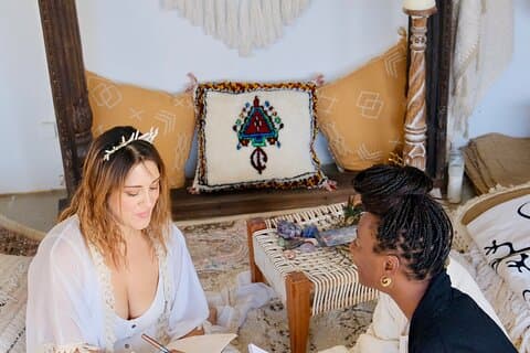 Descubra o seu eu celestial: Uma viagem através do Zodiac Wellness