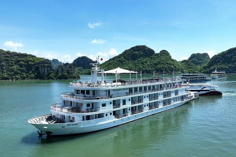 5 - Crucero por el paraíso de estrellas Ha Long Bay y Lan Ha Bay 2D1N Tour