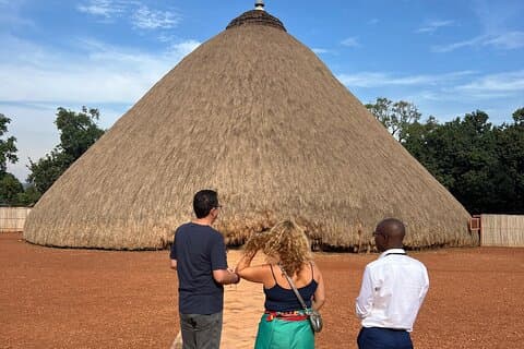Historische Tour Kampala, Gaddafi-Moschee und Kasubi-Gräber