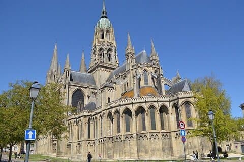 Transfer privato da Parigi a Bayeux