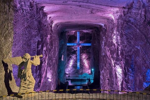 Bogotá: Zipaquirá Salt Cathedral and Village Tour