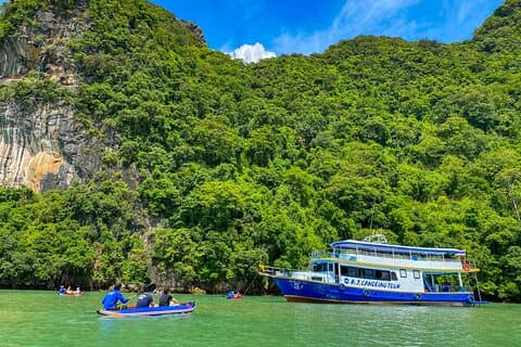 James Bond y Hong Island con 2 puntos de piragüismo desde Phuket
