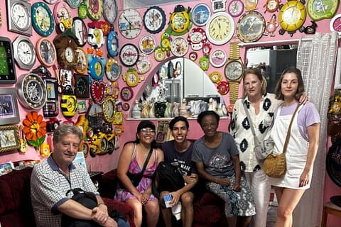 Favela Tour santa Marta + visita ao Mirante Dona Marta + almoço