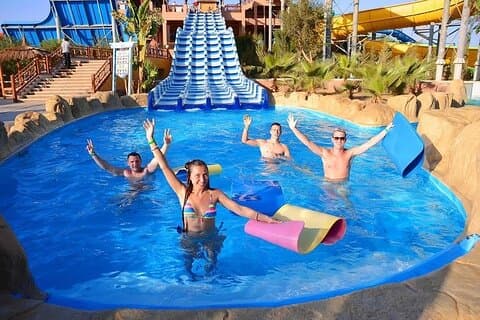 Makadi Water World Aqua Park Hel dag med lunsj - Hurghada