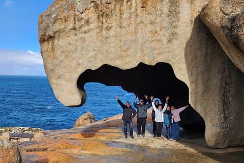 Kangaroo Island 2-Day Small Group Premium Tour from Adelaide