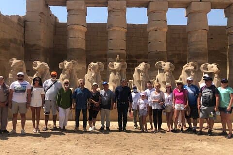 Tour di Luxor di un'intera giornata in aereo con Guida – Sharm El Sheikh