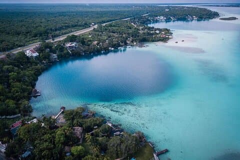 Bacalar Full-Day Tour met Ponton Boat Ride met maaltijden