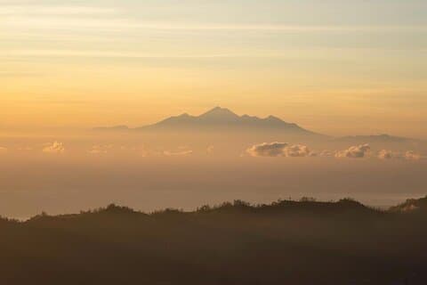 Mount Batur Sunrise Trekking mit heißer Quelle all inklusive
