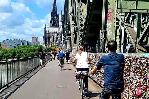 Cologne 2 Hours Guided Bike Ride to the Top 5 Highlights