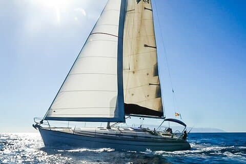 Private Tour 3H – Watch Whales on Sailboat in Los Gigantes