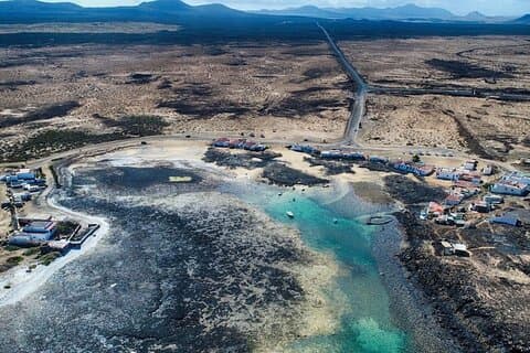 From South Fuerteventura 4x4 Tour Corralejo Dunes and El Cotillo